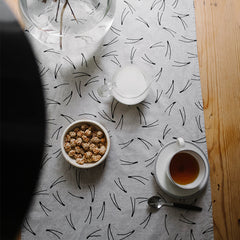 Barr Linen Table Runner